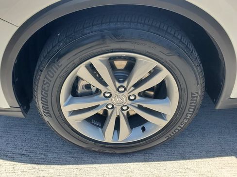 Used 2025 Acura MDX SH-AWD image 4