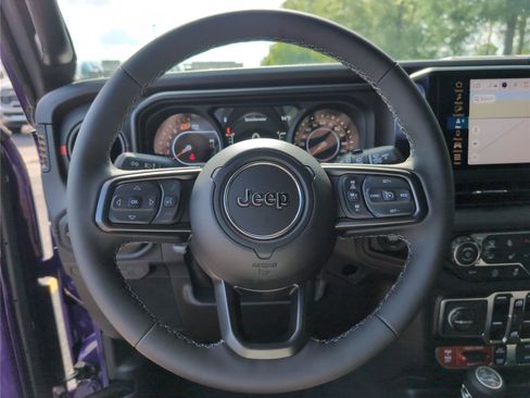 New 2026 Jeep Wrangler Unlimited Rubicon AWD/4WD image 27