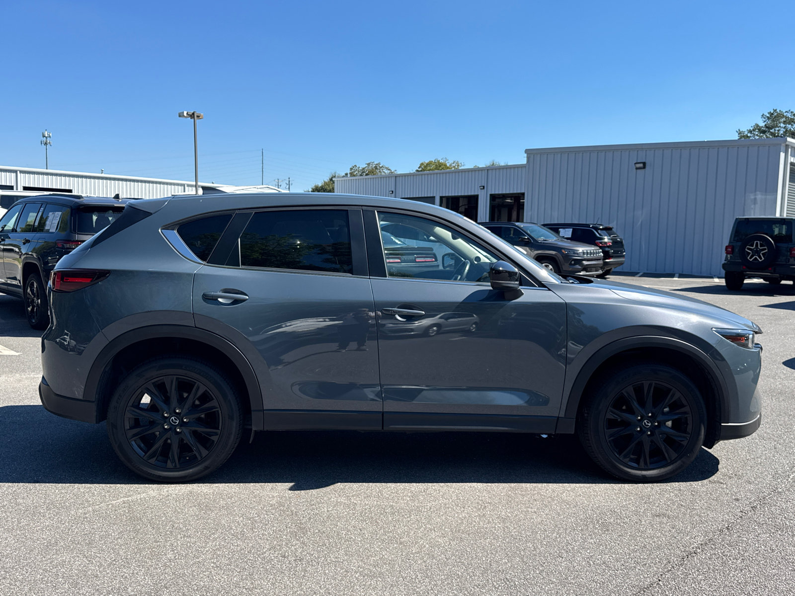 Used 2025 MAZDA CX-5 Carbon Edition AWD/4WD image 4