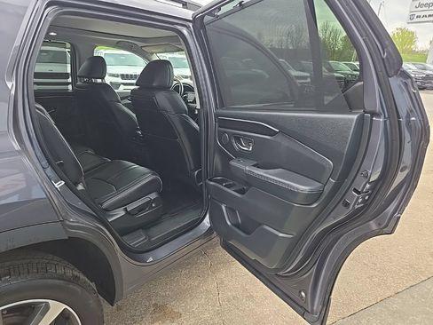 Used 2024 Honda Pilot Elite image 85