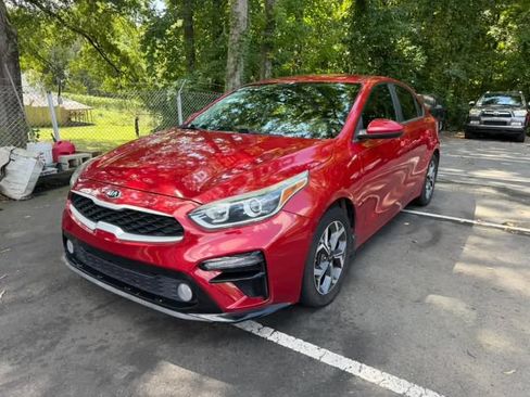 Used 2019 Kia Forte LXS FWD image 3