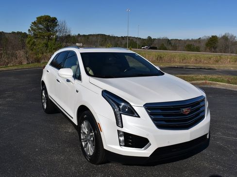 Used 2018 Cadillac XT5 Luxury w/ Driver Awareness Package image 1