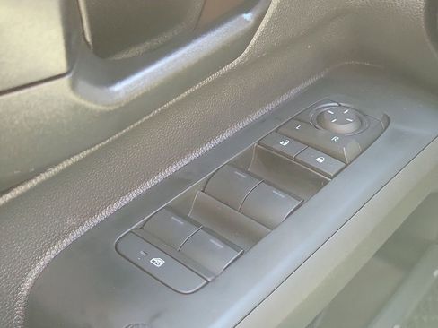 New 2025 Toyota Tacoma SR5 image 32