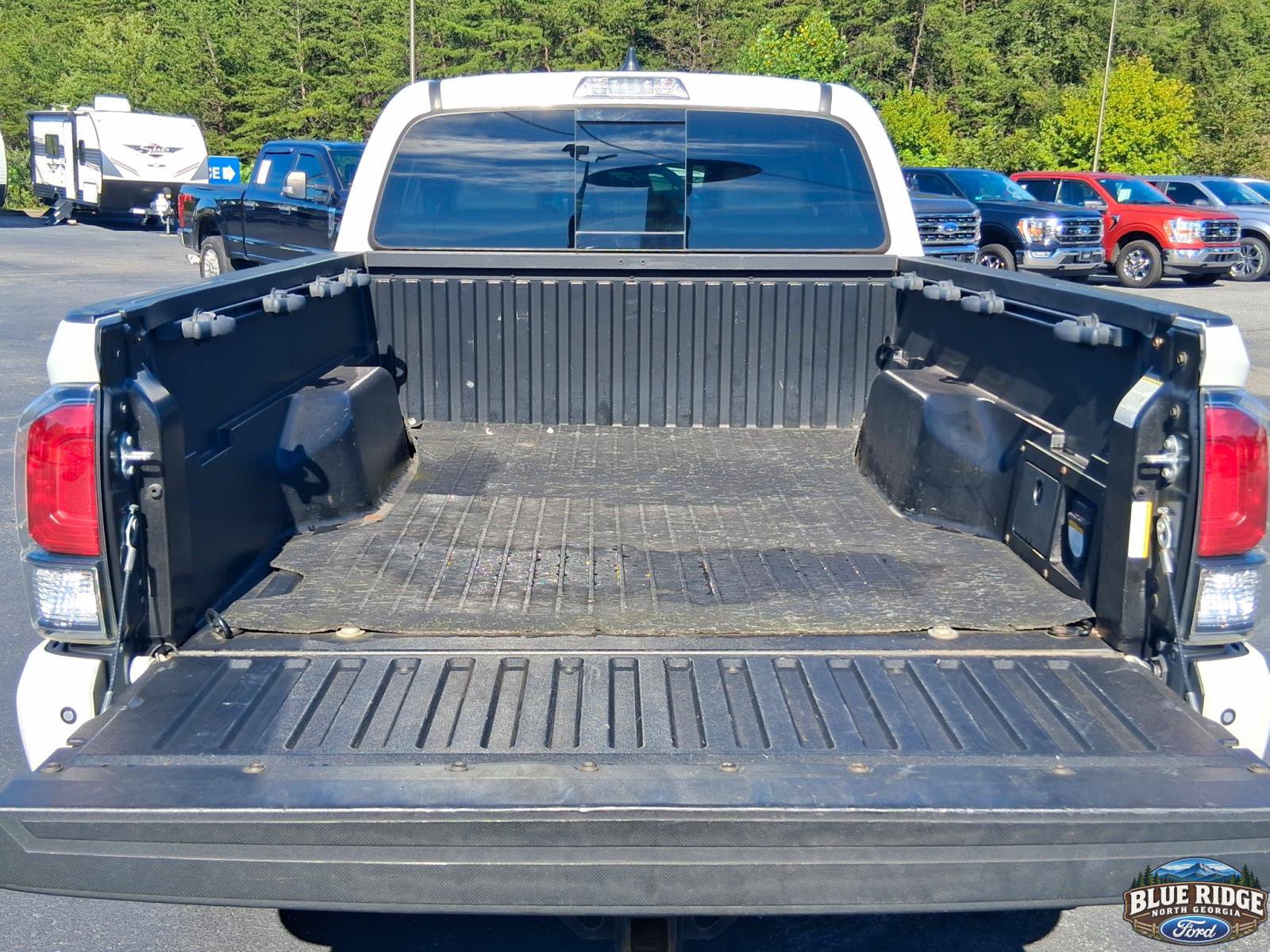 Used 2021 Toyota Tacoma Limited AWD/4WD image 14