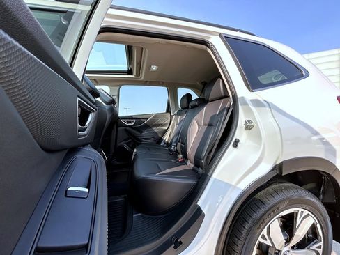 Used 2021 Subaru Forester Touring AWD/4WD image 20