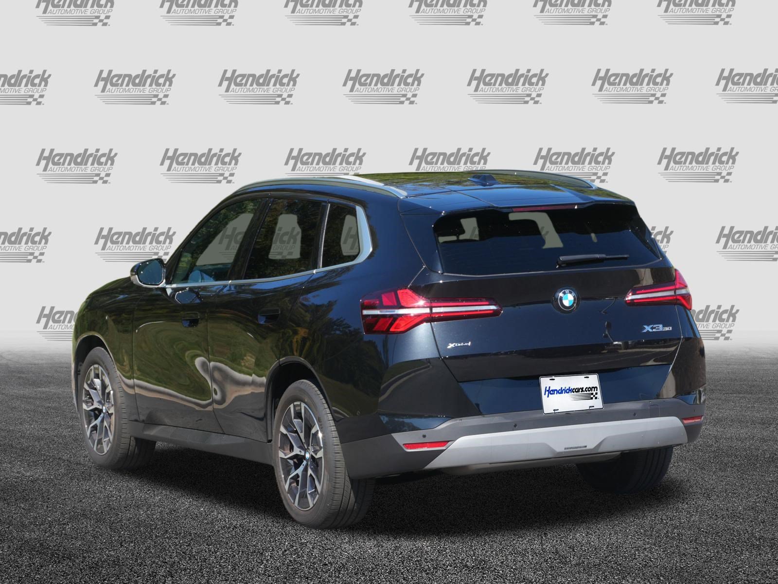 Certified 2025 BMW X3 xDrive30i AWD/4WD image 9