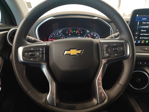 Used 2025 Chevrolet Blazer LT image 20