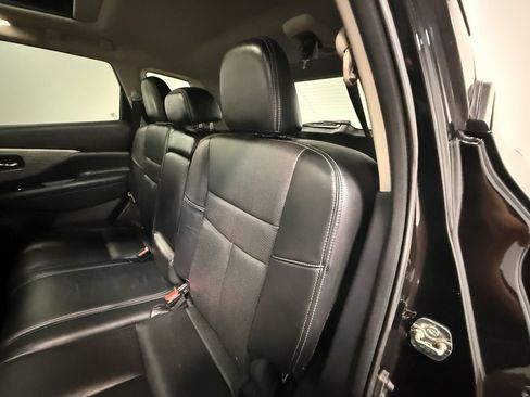 Used 2015 Nissan Murano Platinum w/ Platinum Technology Package AWD/4WD image 49