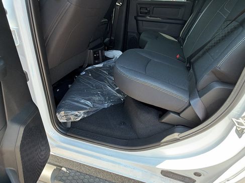 New 2026 RAM 2500 Tradesman AWD/4WD image 19