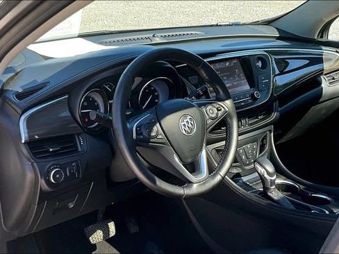 Used 2020 Buick Envision Essence AWD/4WD image 12
