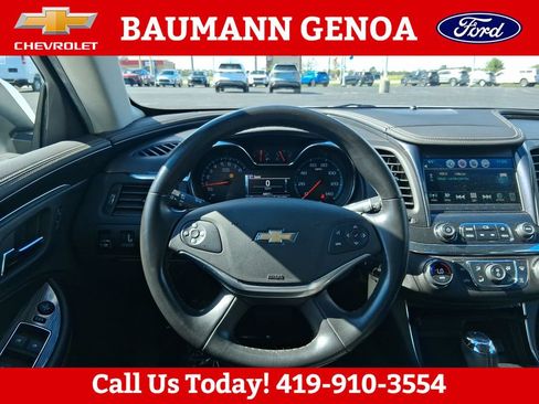 Used 2016 Chevrolet Impala LT w/ Convenience Package FWD image 16