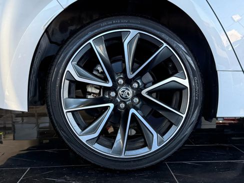 Used 2021 Toyota Corolla SE image 28