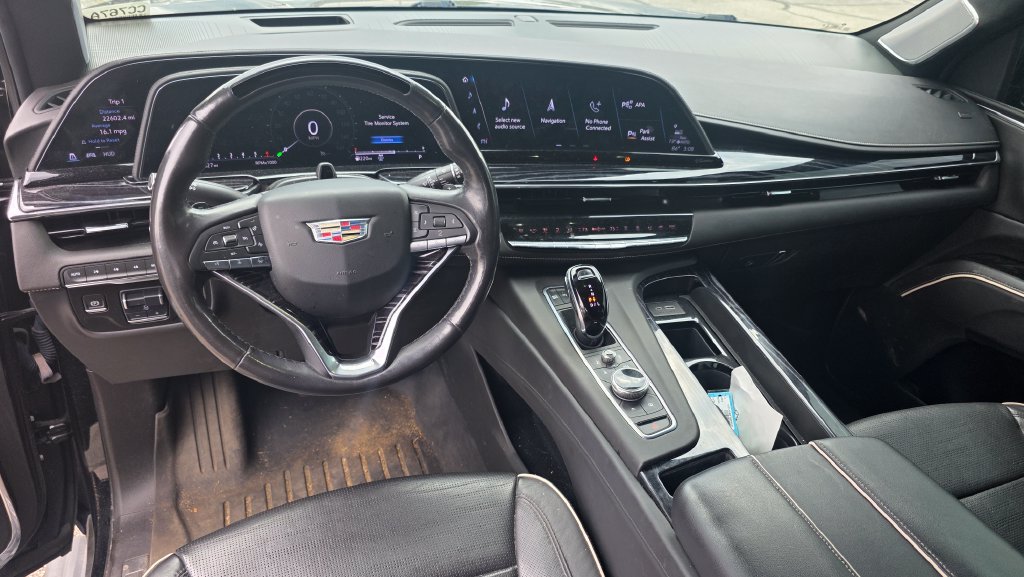 Used 2021 Cadillac Escalade Sport w/ Driver Assist Tech Package AWD/4WD image 3