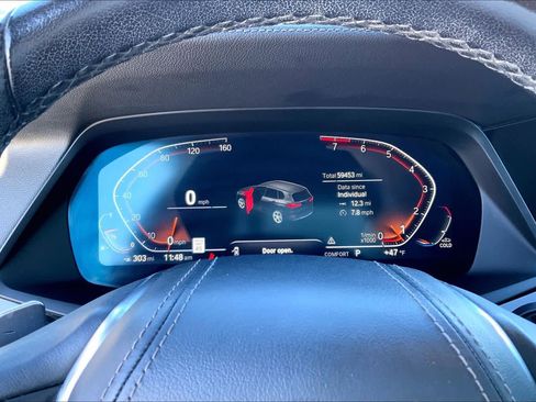 Used 2021 BMW X5 xDrive40i w/ Premium Package image 24