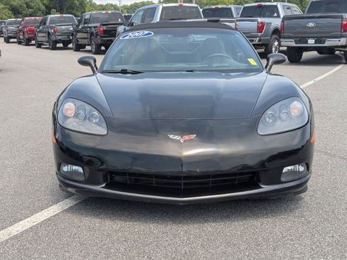 Used 2007 Chevrolet Corvette Convertible w/ Preferred Equipment Group RWD image 8