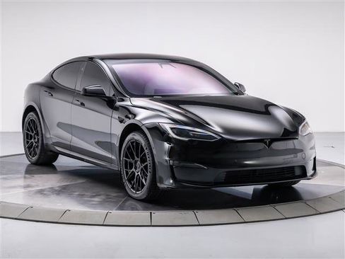 Used 2022 Tesla Model S Plaid image 7