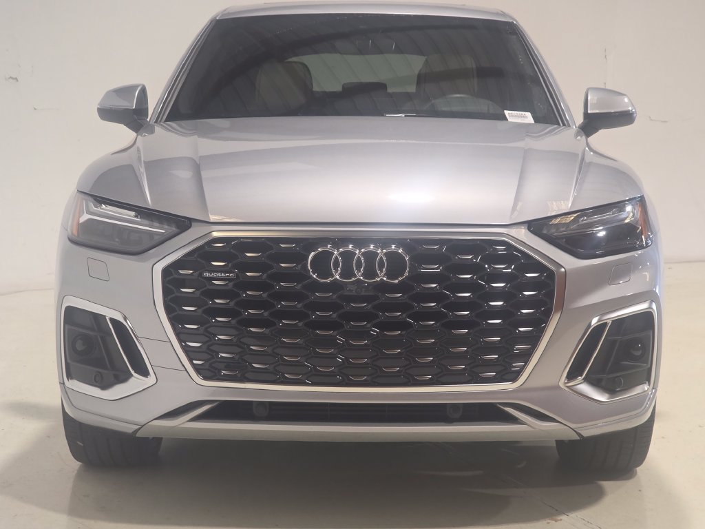 Used 2024 Audi Q5 2.0T Prestige AWD/4WD image 2