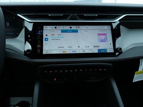 New 2026 Jeep Cherokee Limited AWD/4WD image 18