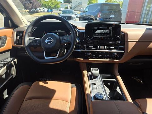 New 2025 Nissan Pathfinder Platinum w/ Cargo Package image 13