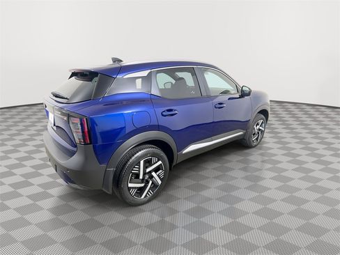 New 2026 Nissan Kicks SV image 8