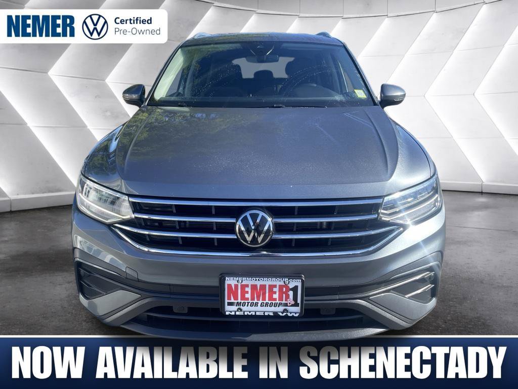 Certified 2024 Volkswagen Tiguan SE AWD/4WD image 9