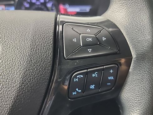 Used 2018 Ford Explorer XLT w/ Equipment Group 201A image 25