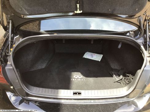 Used 2022 INFINITI Q50 Luxe w/ Cargo Package RWD image 15