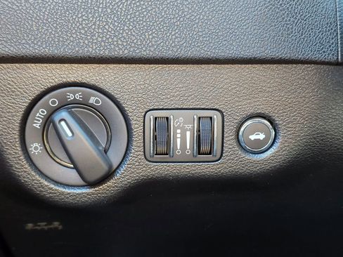 Used 2022 Dodge Charger SXT image 34