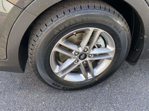 Used 2017 Hyundai Santa Fe Sport w/ 2.4L Tech Package 04 image 5