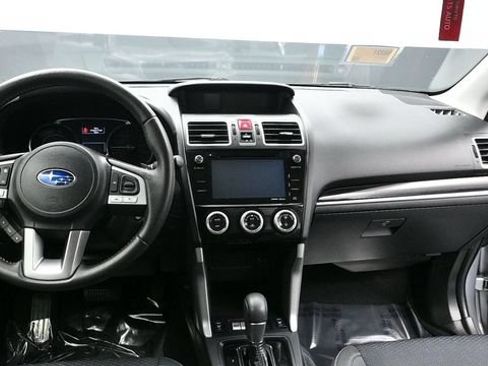 Used 2018 Subaru Forester 2.5i Premium AWD/4WD image 24