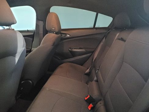 Used 2019 Chevrolet Cruze LT w/ RS Package FWD image 18
