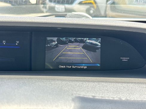 Used 2013 Honda Civic LX image 18