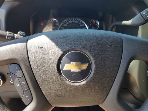 New 2026 Chevrolet Express 3500 w/ Power Convenience Package image 20