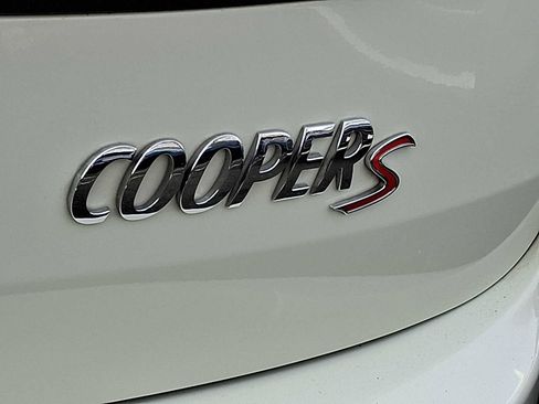 Used 2019 MINI Cooper Clubman S w/ Storage Package image 27