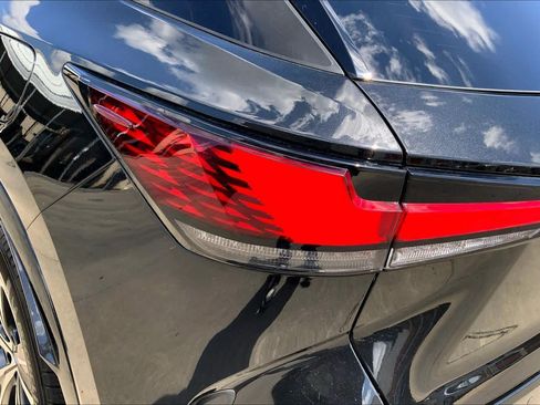 Used 2024 Lexus RX 350h w/ Accessory Package (Z1) AWD/4WD image 27