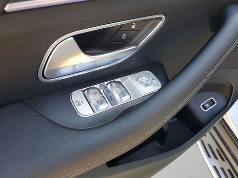 New 2026 Mercedes-Benz GLS 450 4MATIC image 24