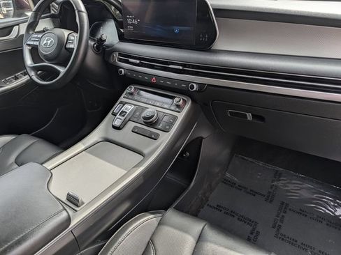 Used 2024 Hyundai Palisade SEL FWD image 33