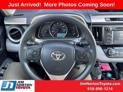 Used 2015 Toyota RAV4 XLE image 8