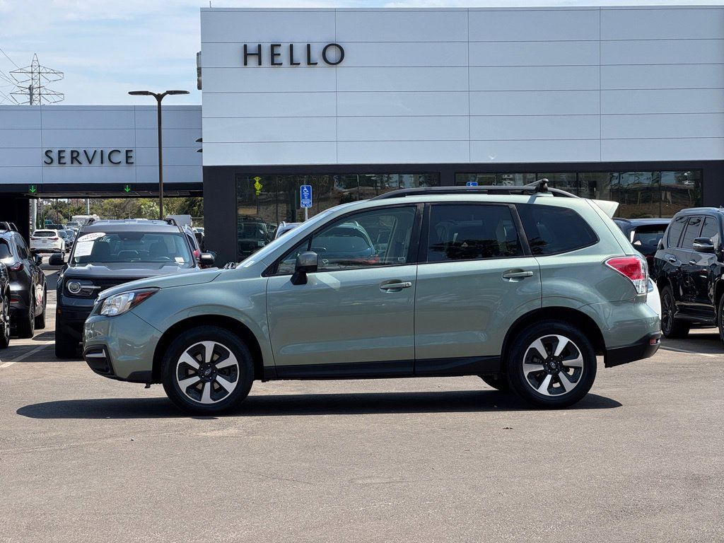 Used 2018 Subaru Forester 2.5i Premium AWD/4WD image 7