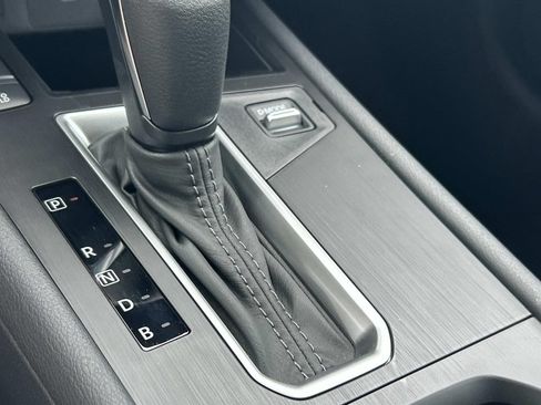 New 2026 Nissan Kicks SV w/ Cold Weather Package FWD image 30