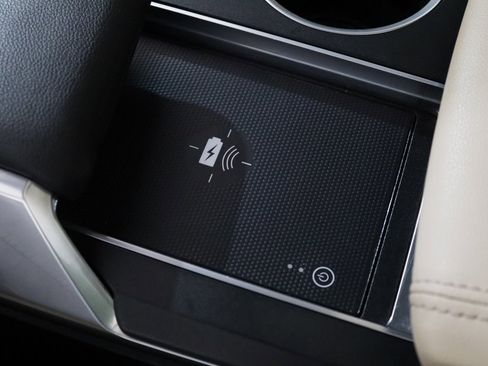 Used 2023 Acura MDX SH-AWD image 25