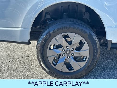 Certified 2024 Ford F150 Lightning Lariat image 20