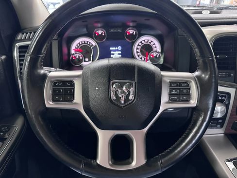 Used 2014 RAM 1500 Laramie w/ Convenience Group AWD/4WD image 21