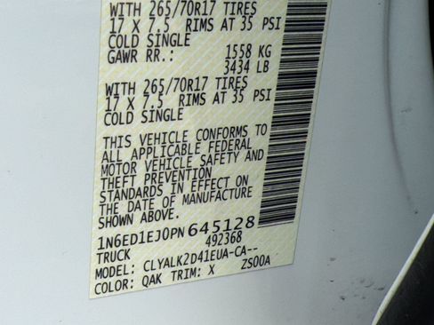 Used 2023 Nissan Frontier Pro-X w/ Pro Convenience Package RWD image 23
