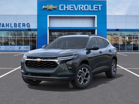 New 2026 Chevrolet Trax LT w/ LT Convenience Package FWD image 30