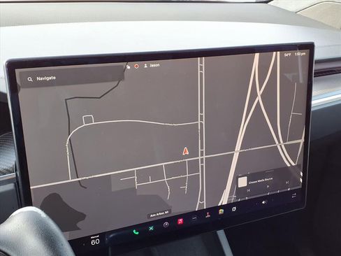 Used 2022 Tesla Model X Plaid image 24