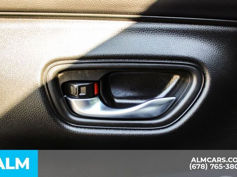 Used 2023 Honda HR-V LX image 36