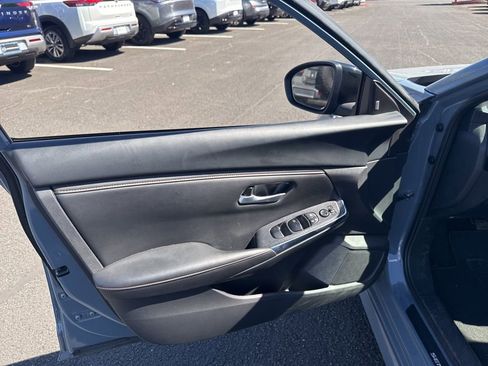 Used 2024 Nissan Sentra SR image 19