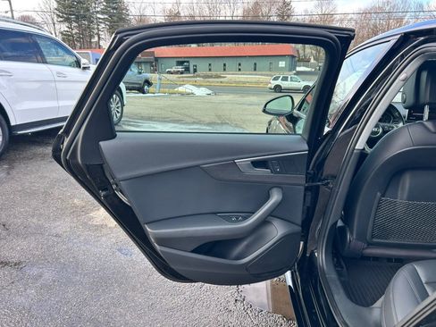 Used 2017 Audi A4 2.0T Premium w/ Convenience Package image 16