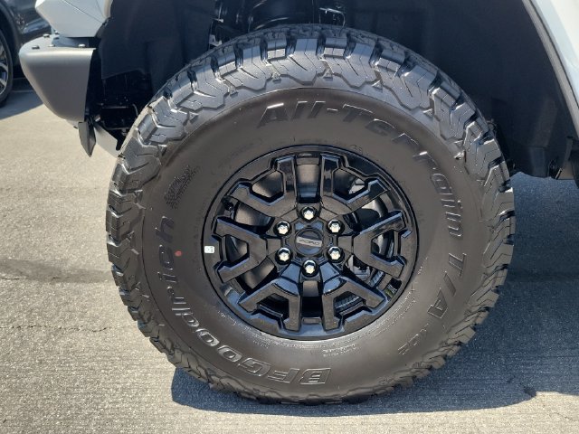 New 2026 Ford Bronco Raptor w/ Interior Carbon Fiber Pack AWD/4WD image 28